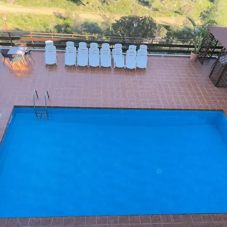 Leonardo Villa Castelldefels